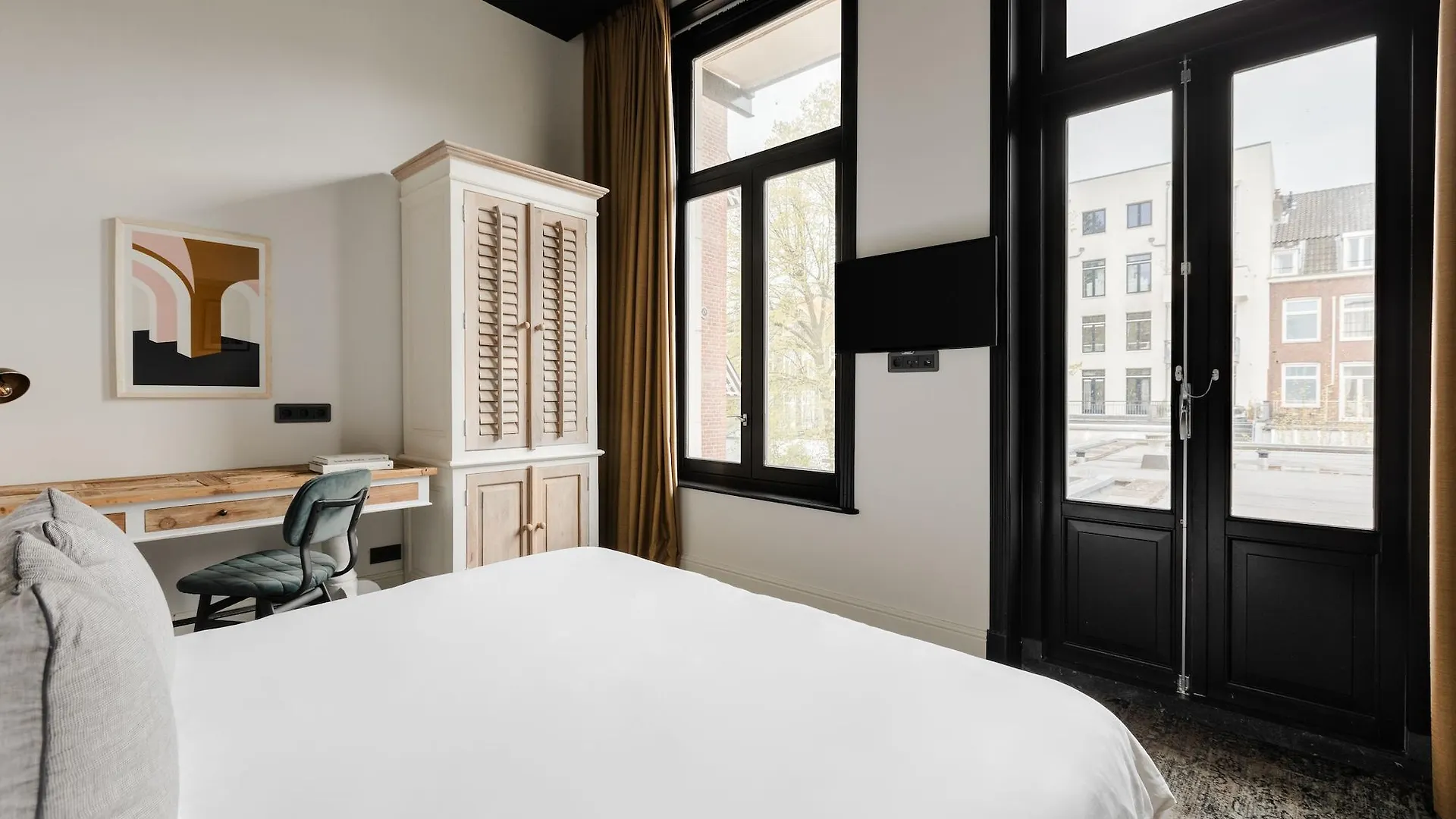 Hotel Piet Hein Амстердам 3*,